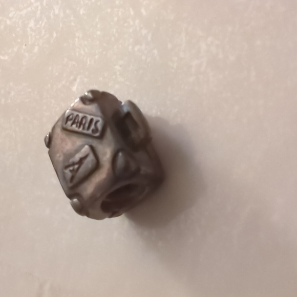 Pandora suitcase charm - Picture 6 of 6